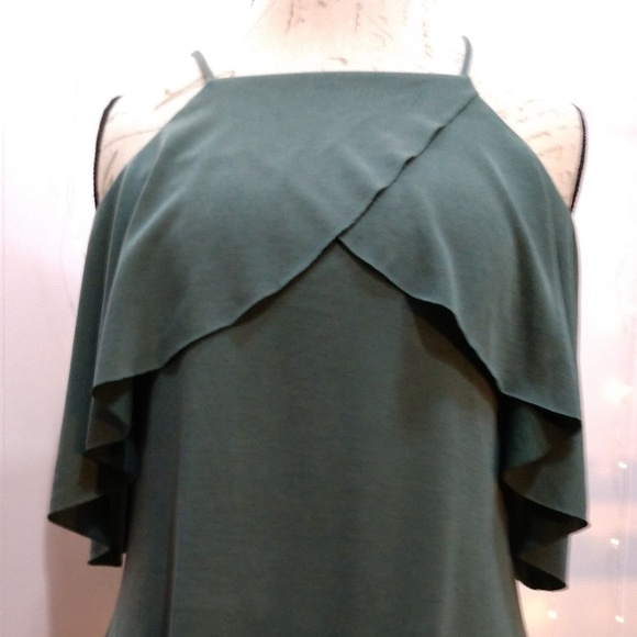 Jolie Tops - Dark Green Cold Shoulder Ruffle Top